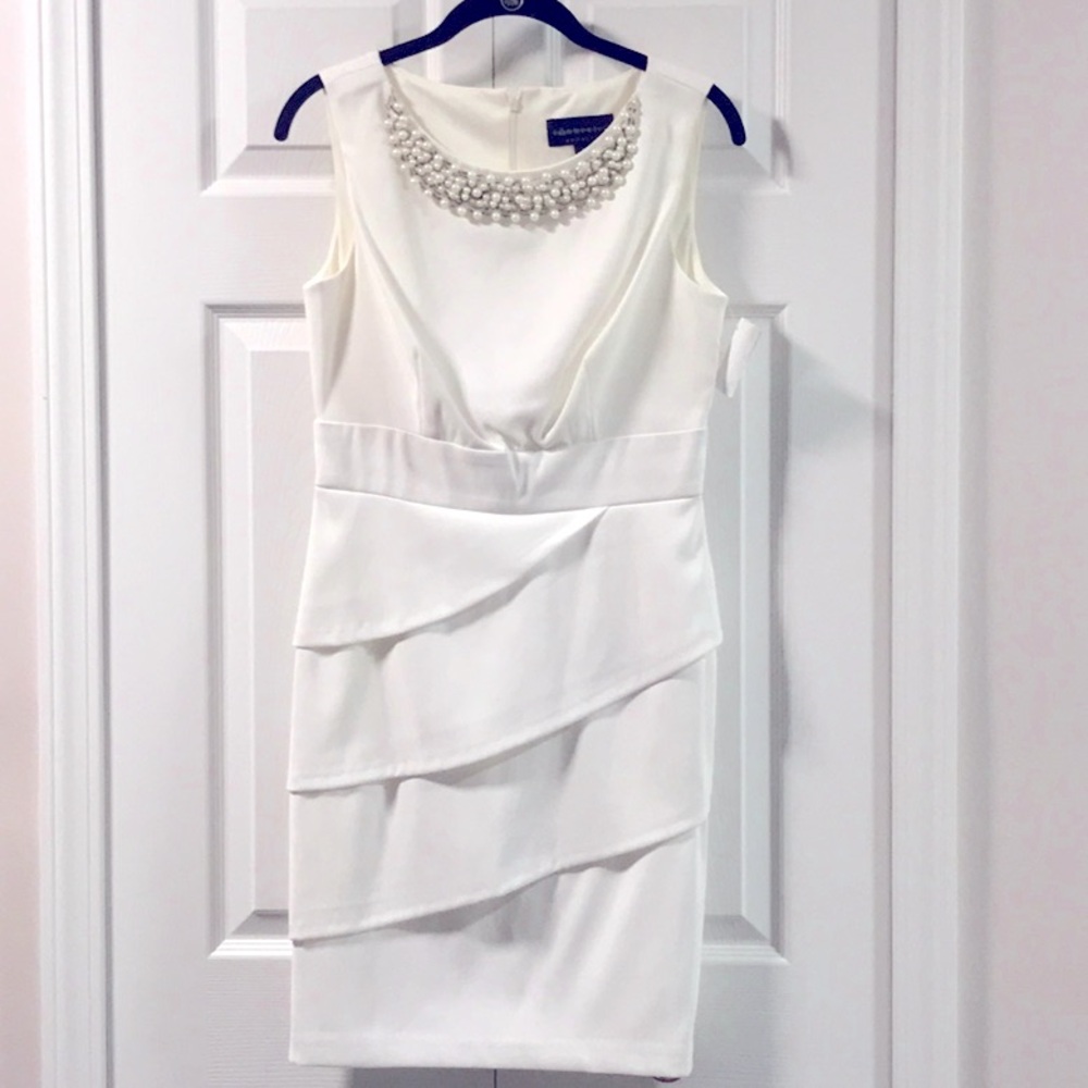 Connected Apparel Dress Jewelry Neckline
